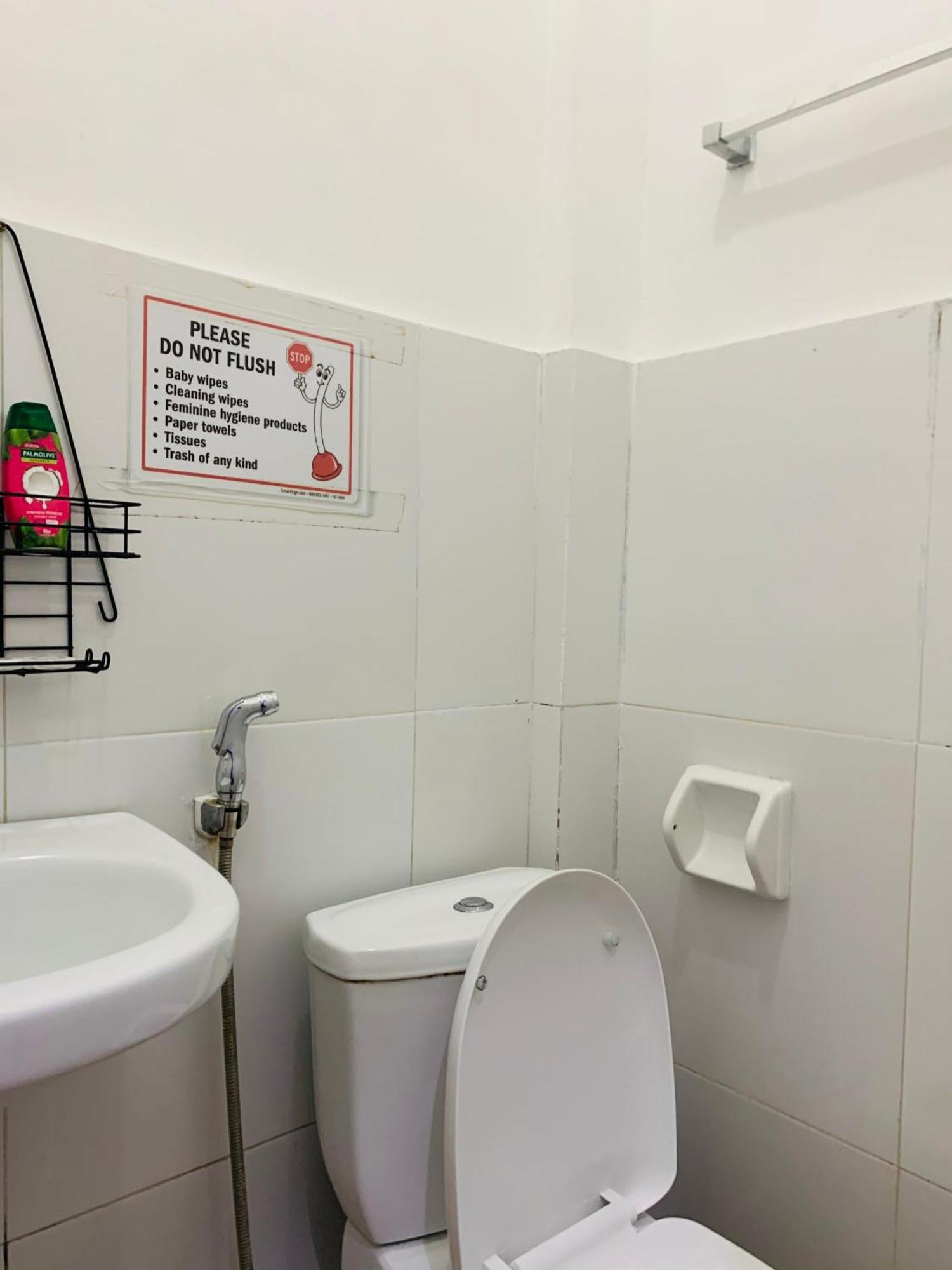 Queen'S Room Rental 2 爱妮岛 外观 照片